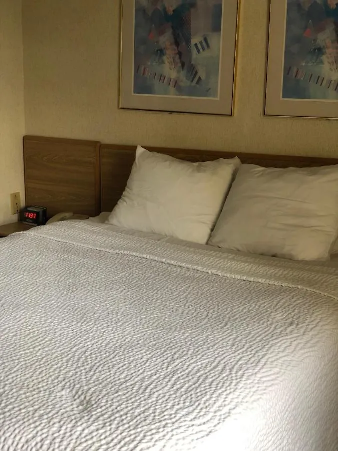 Airport Lodging Pittsburgh Airport Coraopolis Hotel